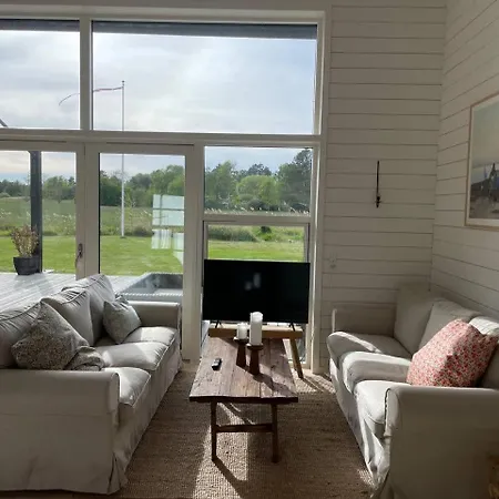 בית נופש Lovely Summerhouse